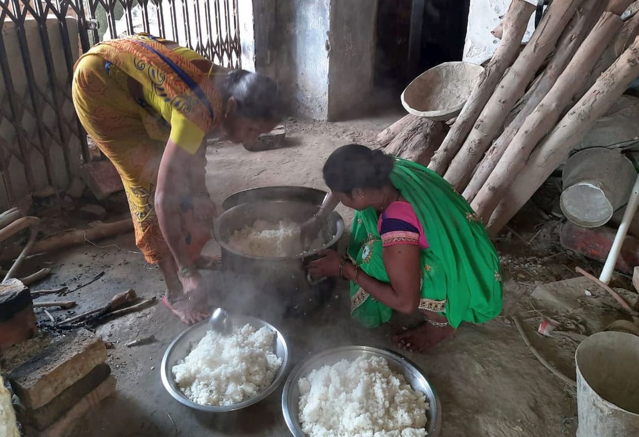 Mid-day meal is not according to standard