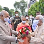 Prayagraj News : राष्ट्रपति रामनाथ कोविंद पूर्व राज्यपाल केशरीनाथ त्रिपाठी से मिलने पहुंचे।