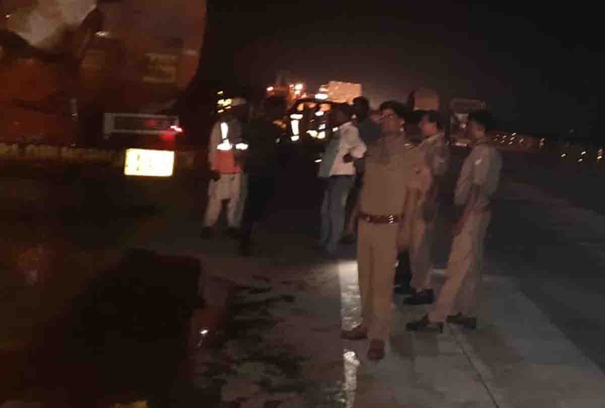 Unnao: Tanker capsizes after hitting divider