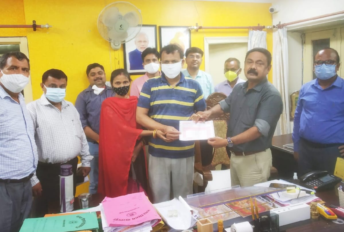 case pending for one year resolved in one hour On initiative of Municipal Commissioner