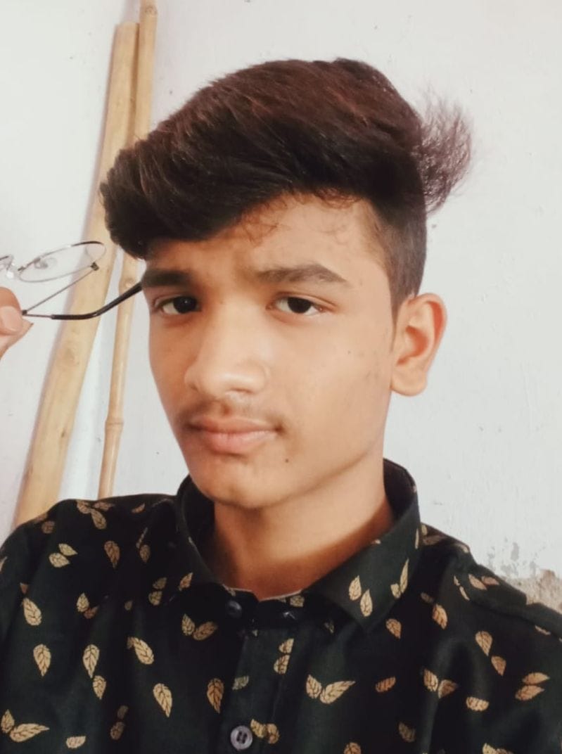Mobile game primary school student commits suicide