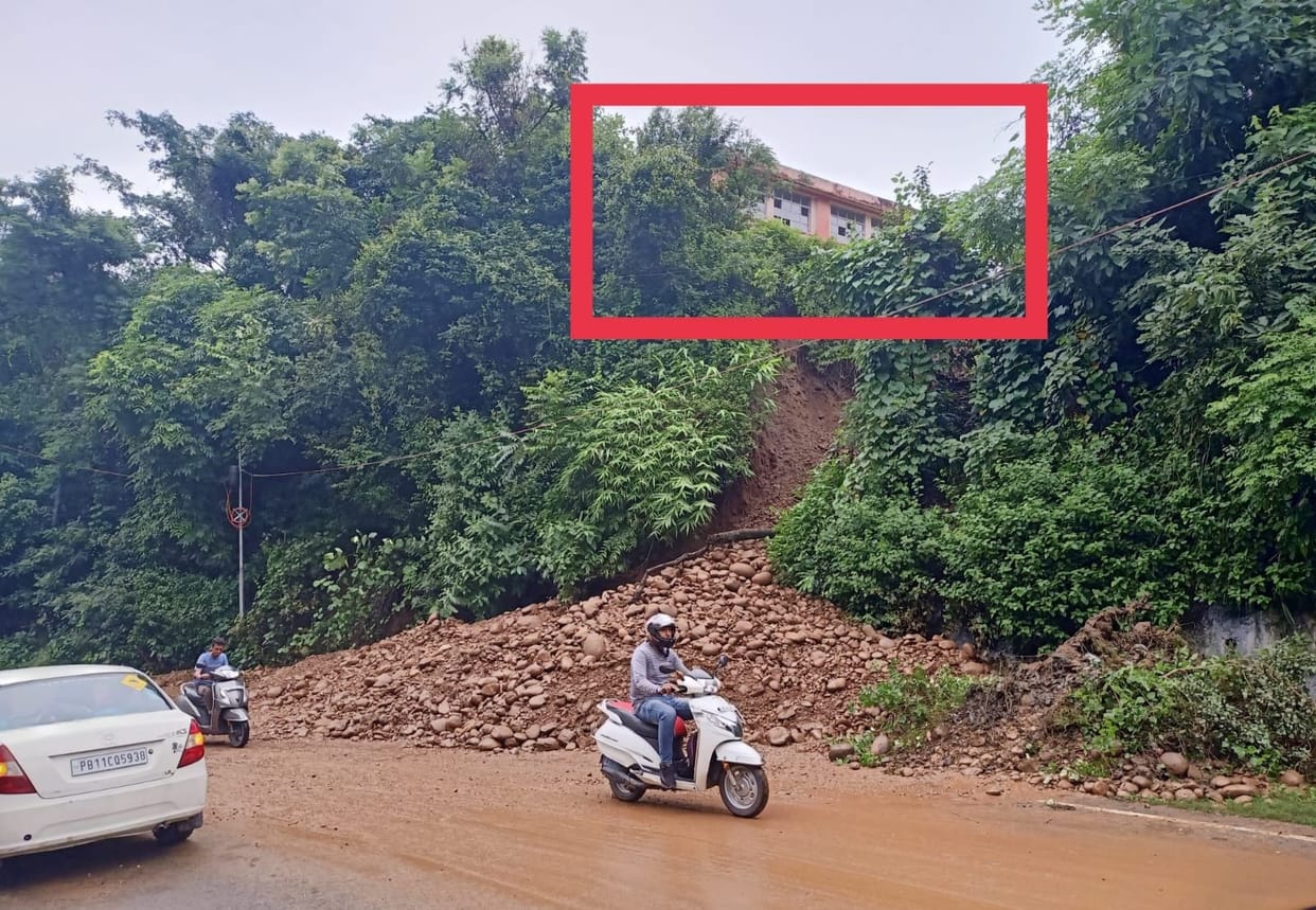 land sliding, road closed