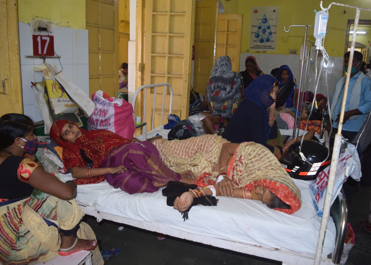 The crisis of beds deepened in the district hospital