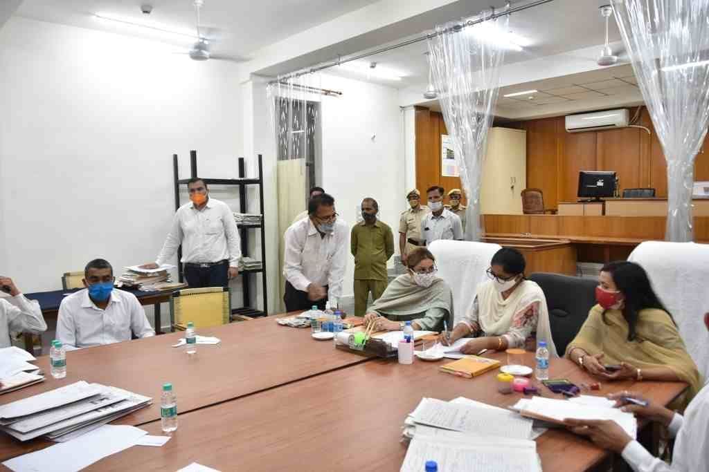 993 cases resolved in lok adalats