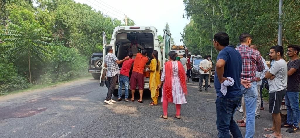 Truck hit Scooty, youth's neck separated from torso