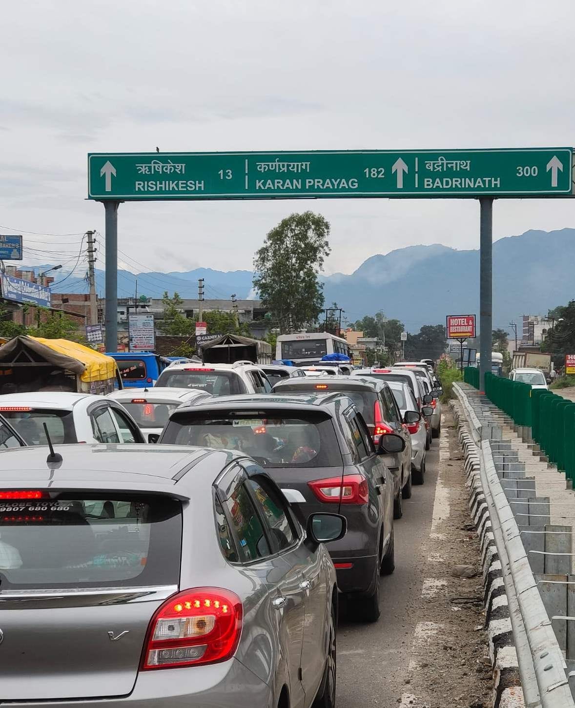 Long jam on Haridwar highway