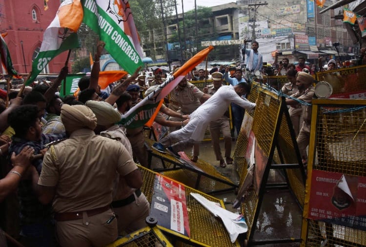 Clash Between Congress and BJP Workers in Ludhiana of Punjab