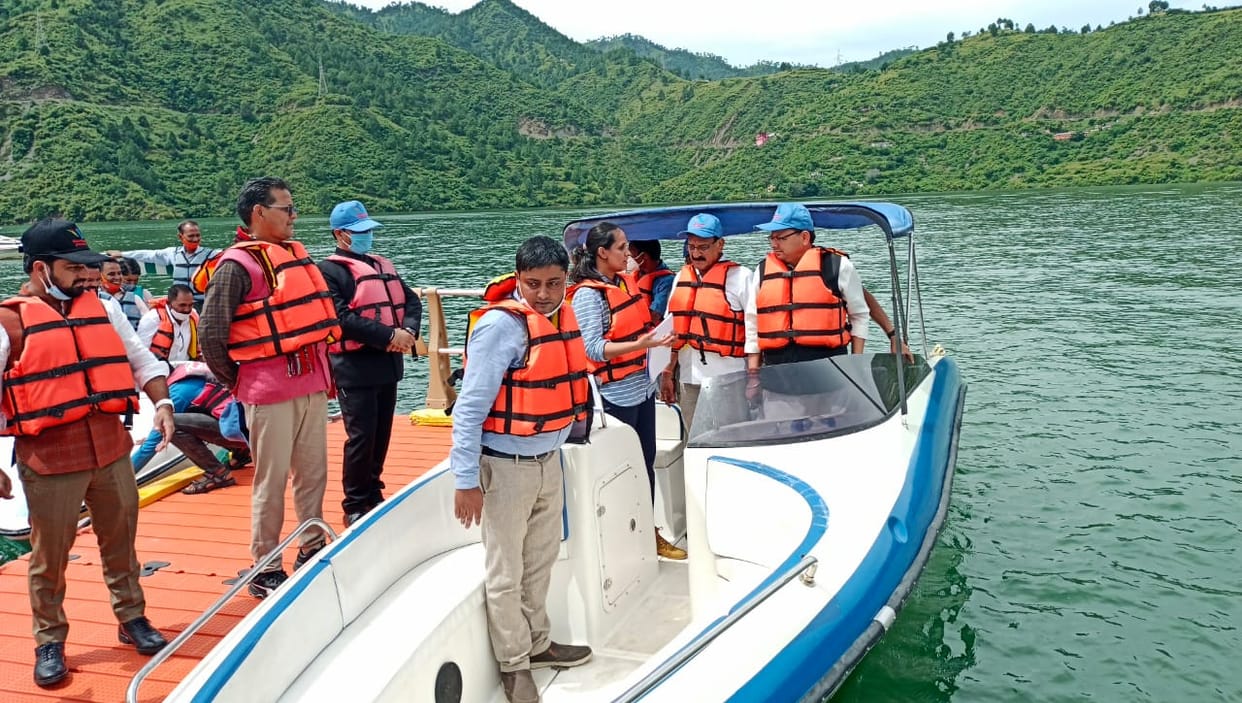uttarakhand news: cm pushkar singh dhami tehri visit, Boating in lake
