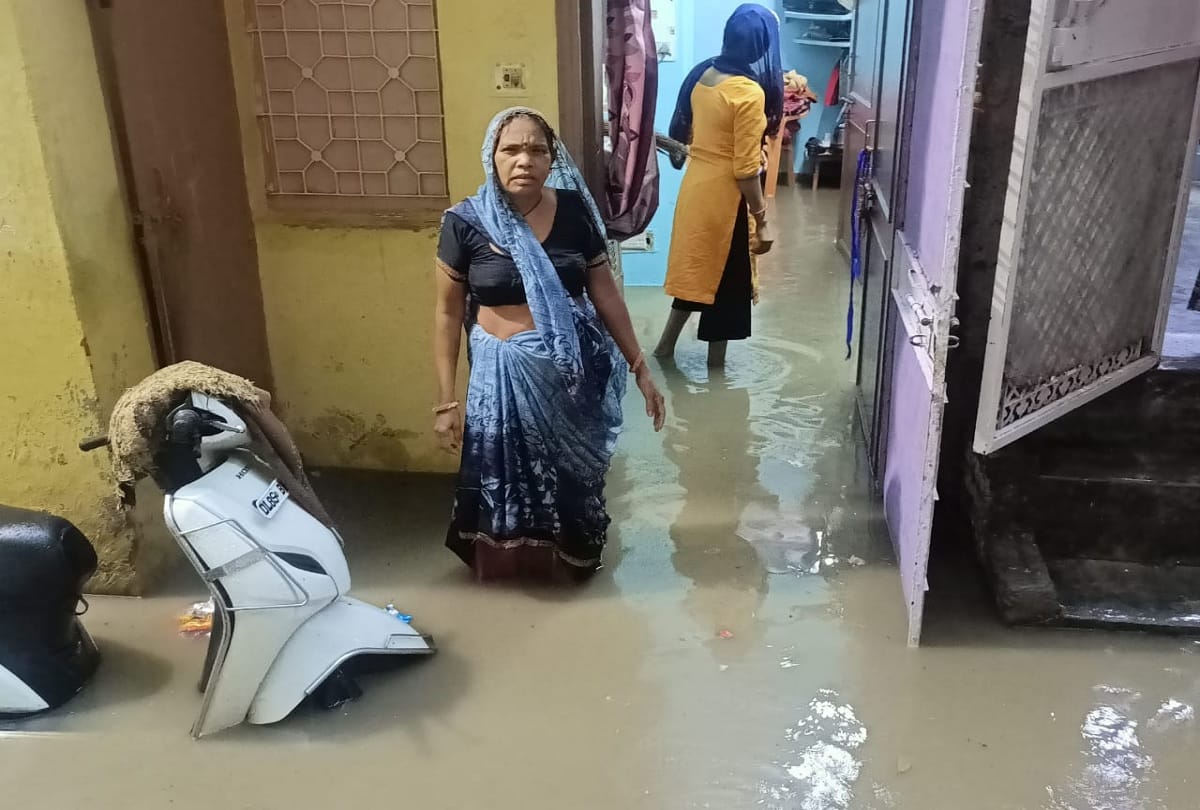 South western monsoon leads to heavy damages in Delhi NCR due to continous rainfall and water logging