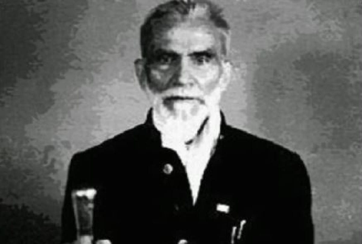 PM Modi in Aligarh to inaugurate new University know who was Raja Mahendra Pratap Singh