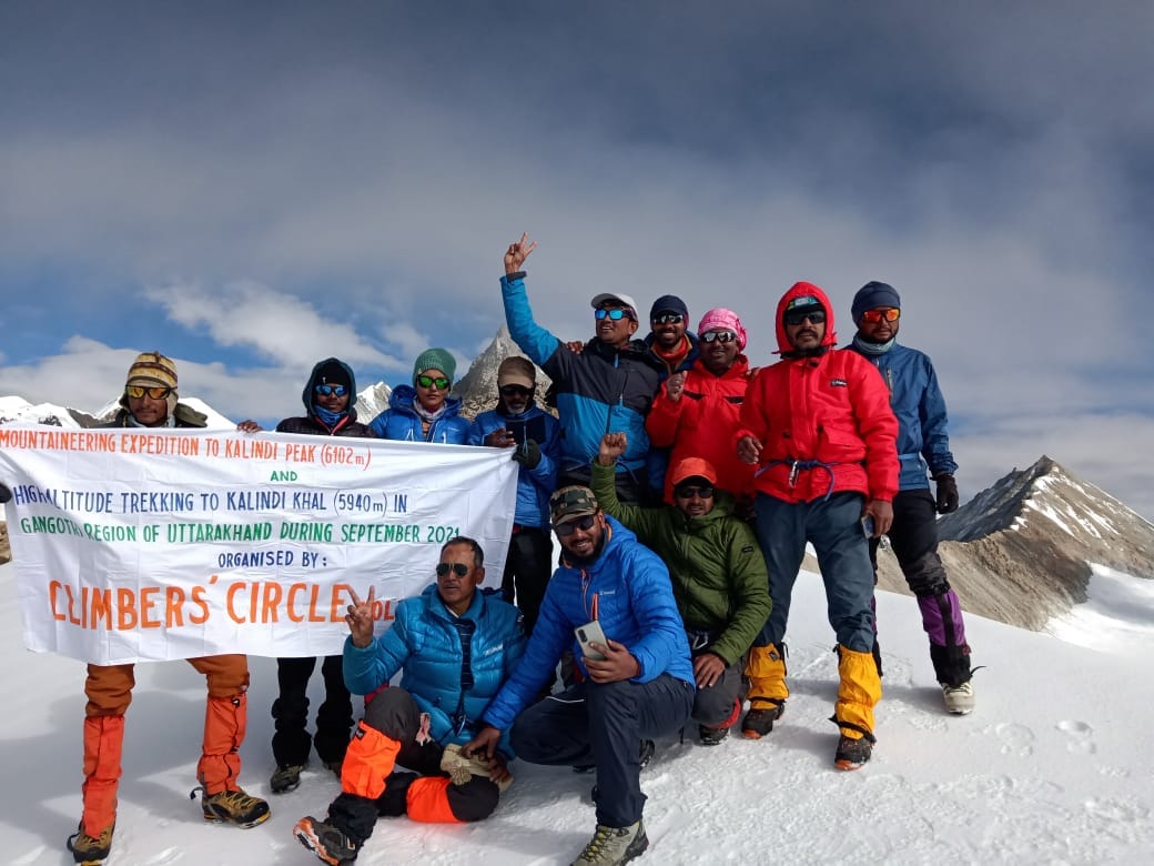 uttarakhand news: Kolkata Ten trekkers crossed Kalindikhal-Badrinath
