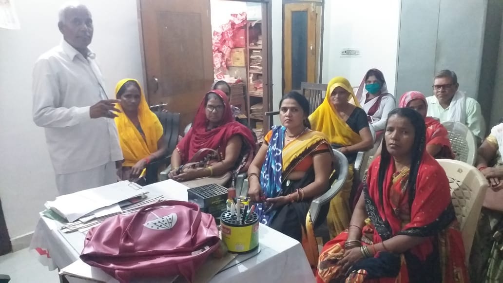 etawah news,Asha workers will strike for demands