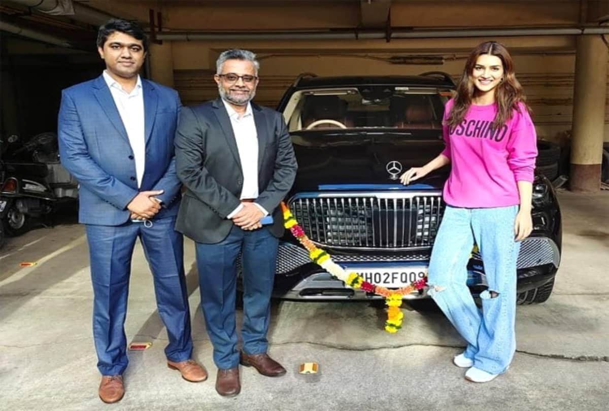Bollywood: Kriti Sanon bought Mercedes Maybach worth Rs 2.43 crore become the first bollywood actress to buy this car