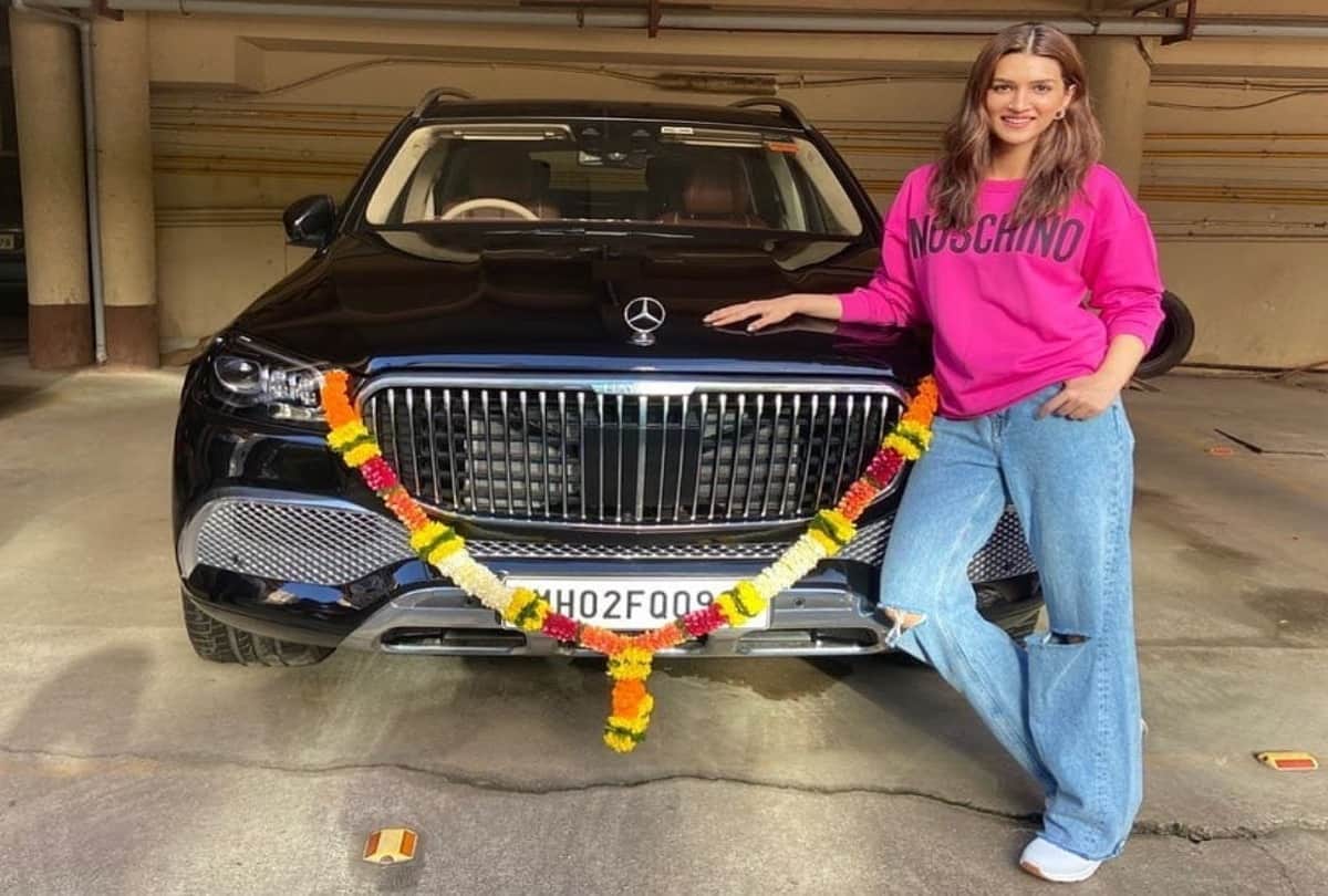 Bollywood: Kriti Sanon bought Mercedes Maybach worth Rs 2.43 crore become the first bollywood actress to buy this car