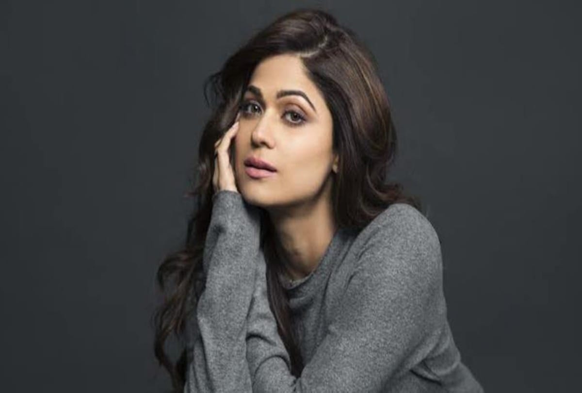 Bigg Boss OTT finale Shamita shetty out of top 2 Now Divya agarwal and Nishant bhatt are the final contestants
