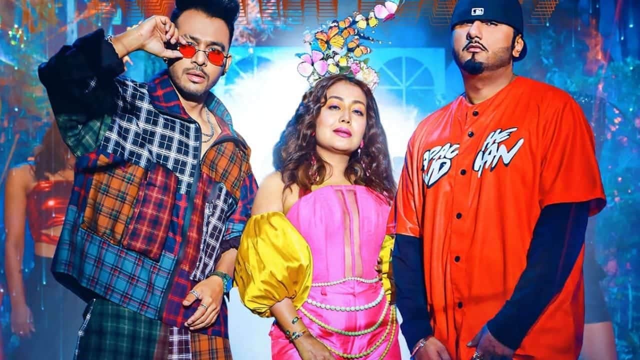 Neha Kakkar Breaks Silence on Pregnancy Rumours Tells a Contestant Want a Daughter Like You