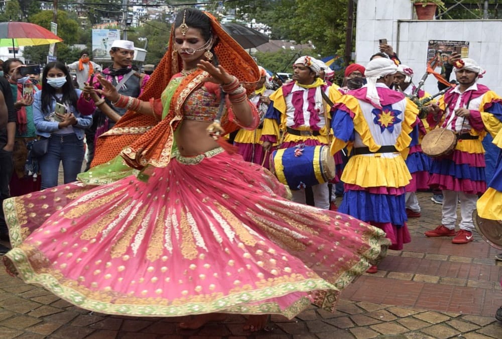 Nanda Devi Mahotsav 2021: Devotees Took Banana tree for make Nanda Devi Idols in Mela Photos