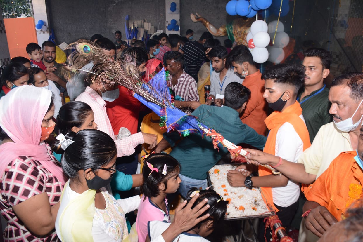 Devotees sought vows by offering marks