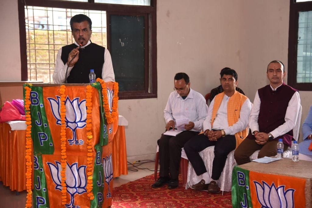 Workers said, will oppose giving tickets to outsiders