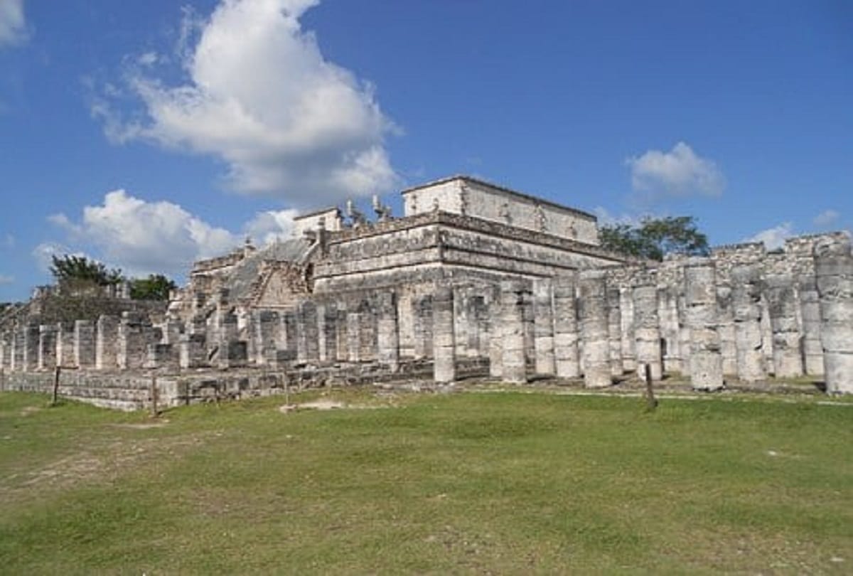 Best and beautiful places to visit in Mexico Chichen Itza