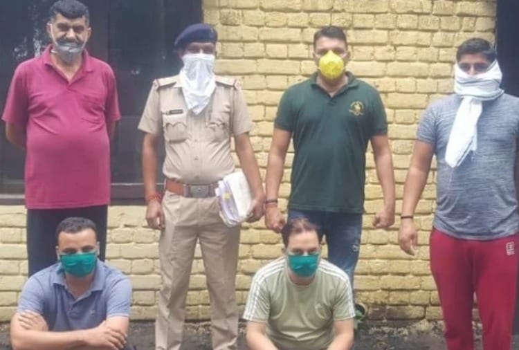 Two prized accused of 50-50 thousand rupees arrested in constable paper leak case
