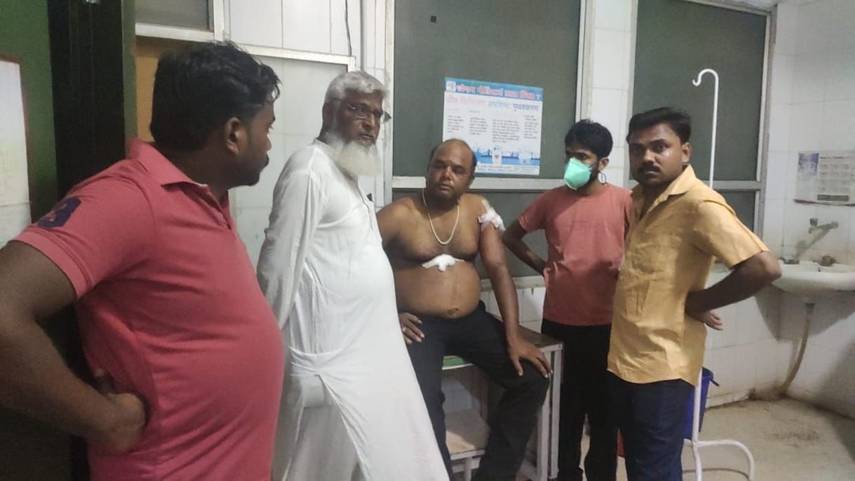 Knife attack on son of former president of bar association
