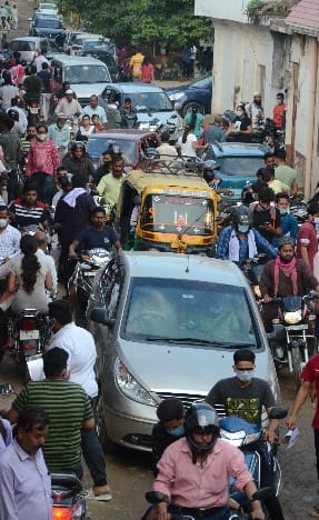 NEET aspirants reached the centers battling with the roads and jam