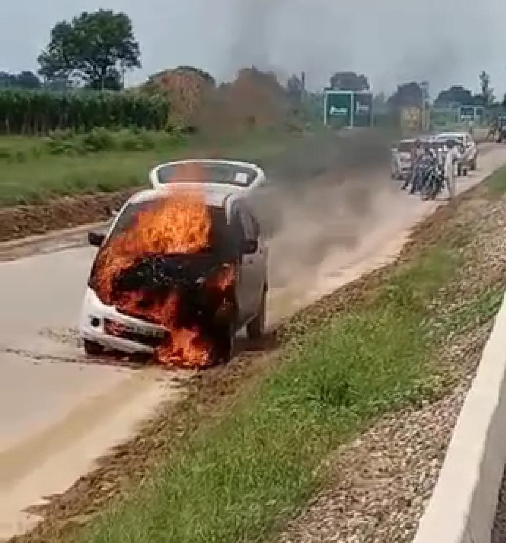 Fire breaks out in moving car on Panipat-Khatima highway