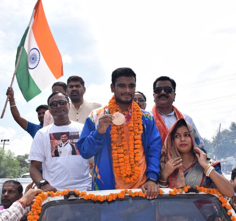 Grand Welcome Of Manoj Sarkar