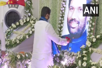 पशुपति पारस ने बड़े भाई को दी श्रद्धांजलि