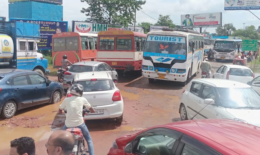 Tree fell on railway crossing, highway traffic disrupted