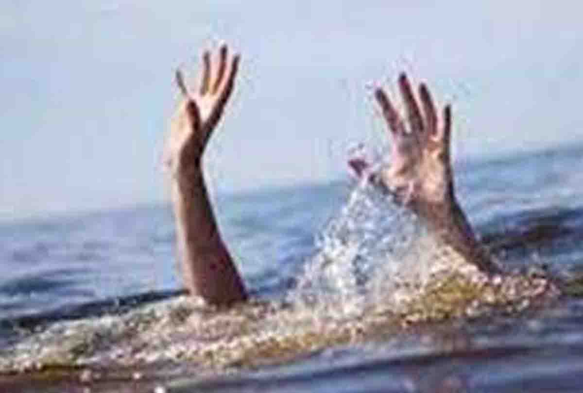 Seven girls died due to drowning in pond in Latehar in Jharkhand