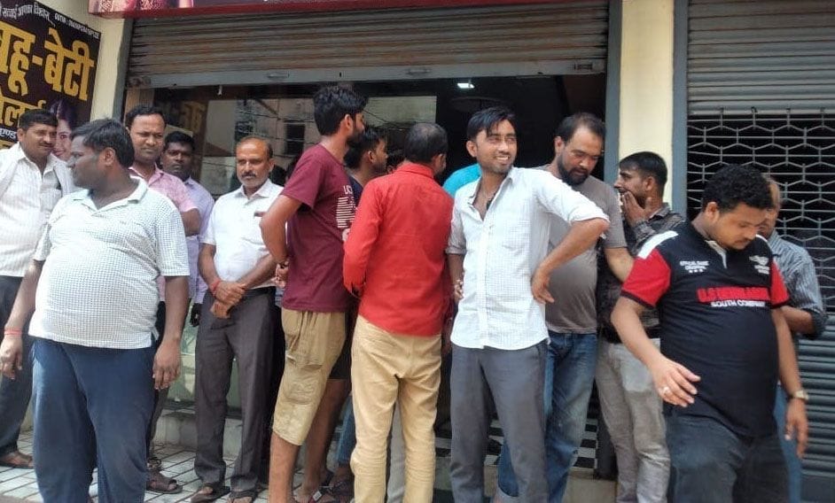 Kanpur dehat : Woman stole three rings, created a ruckus on asking for it back