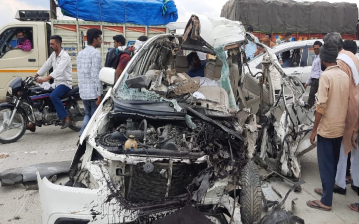 Saharanpur: Tragic accident on Dehradun-Panchkula highway, two people of Punjab died, four injured