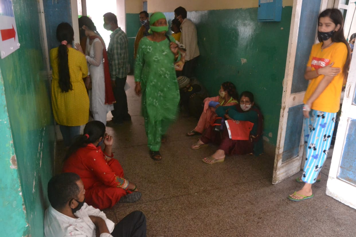 Solan hospital facing scrub typhus amid corona pandemic