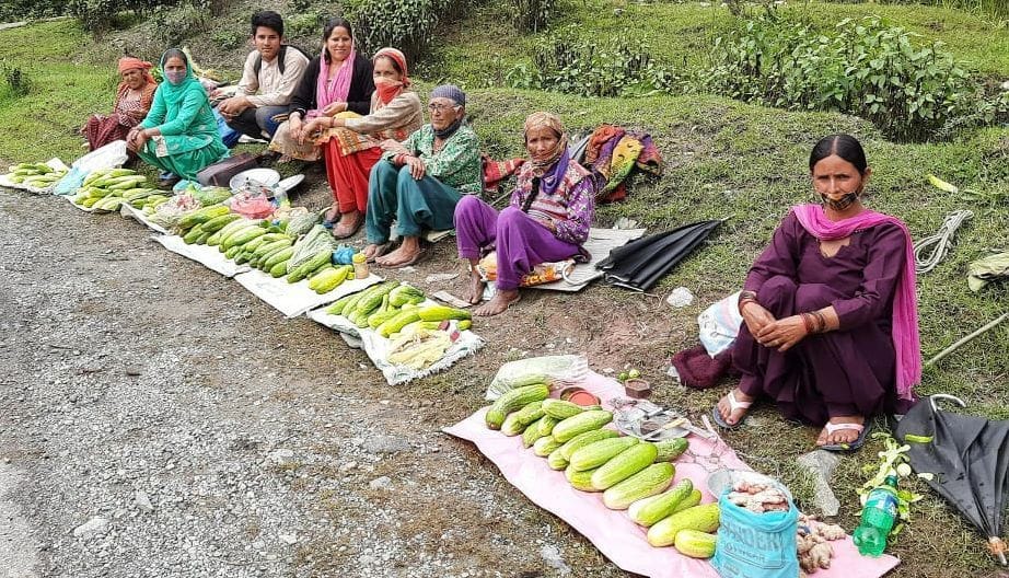 Women decorated shops from Jogindernagar to Gumma