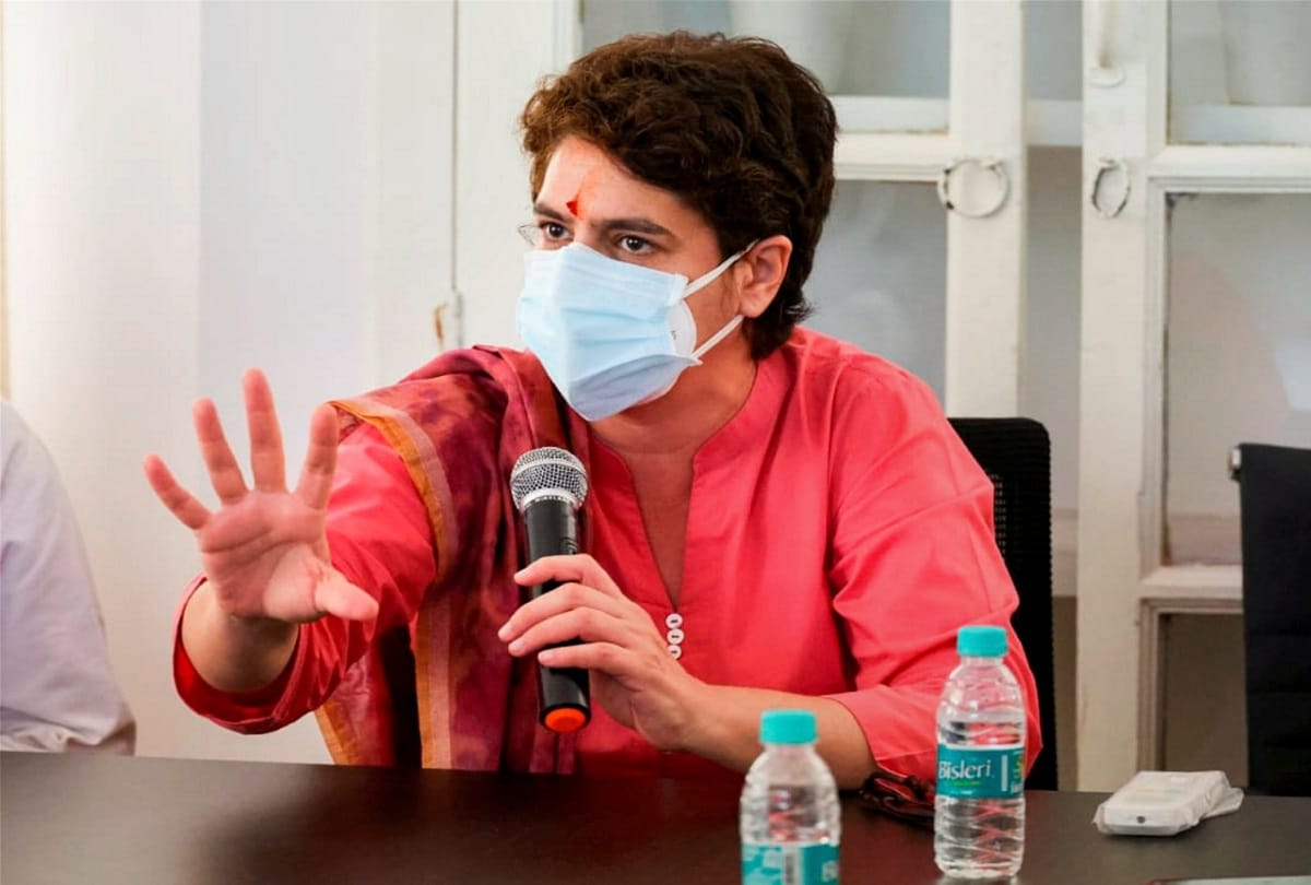 UP Election 2022: All responsibility on Priyanka Gandhi's shoulders, is she trying to revive Congress by lifting it from ventilator