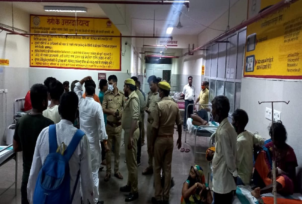Death of an injured elderly person due to lack of treatment suffering on bed for 40 minutes doctor came after uproar