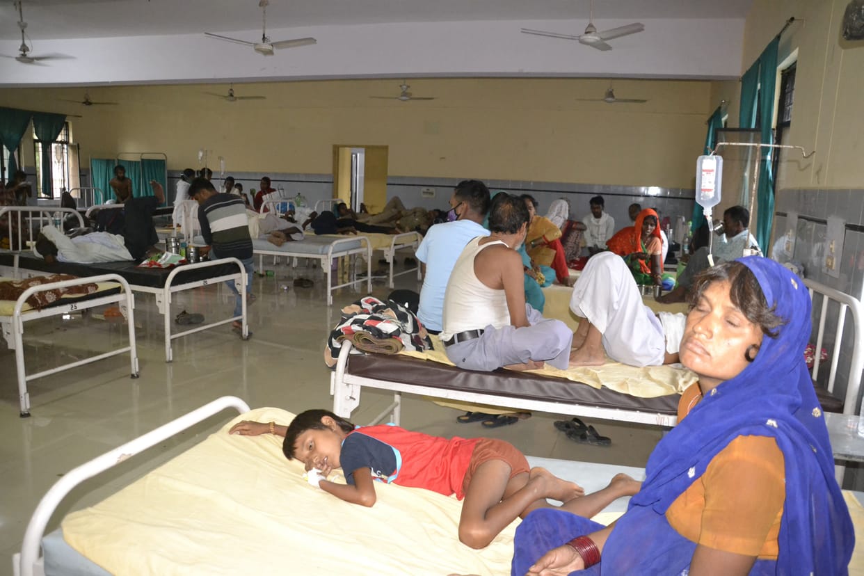 Two dengue victims found in rapid test, 32 new patients suffering from fever reached hospital
