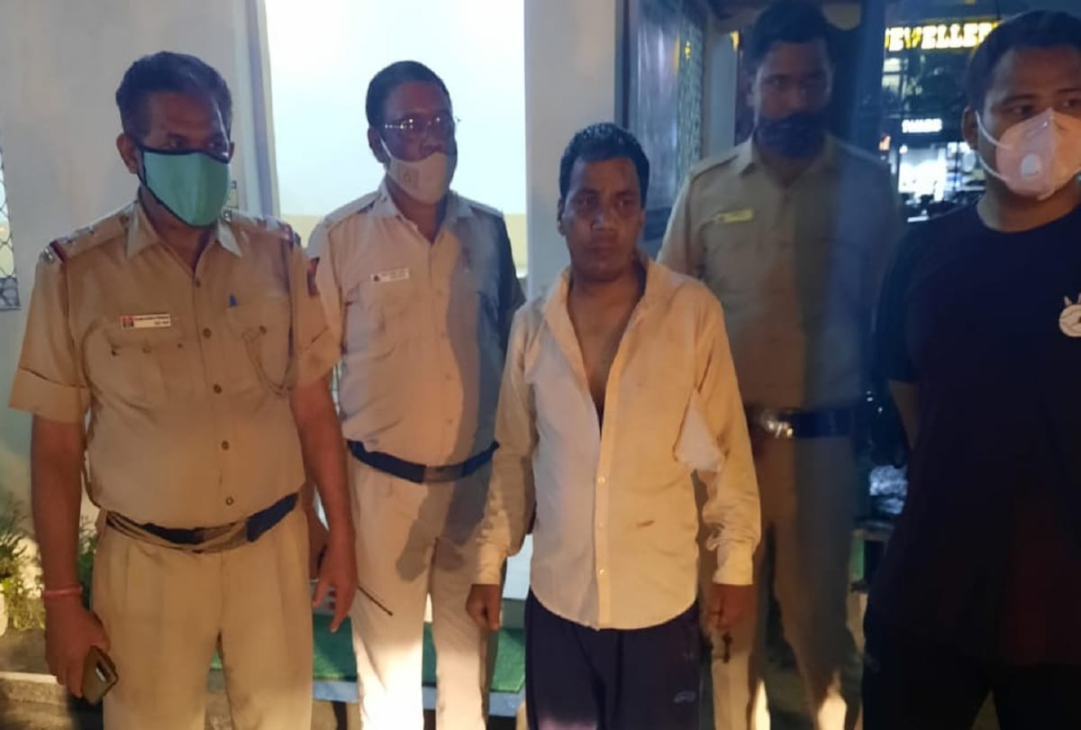 life of a person trying to commit suicide saved due to Immediate call by Alka Lamba and prompt action by police