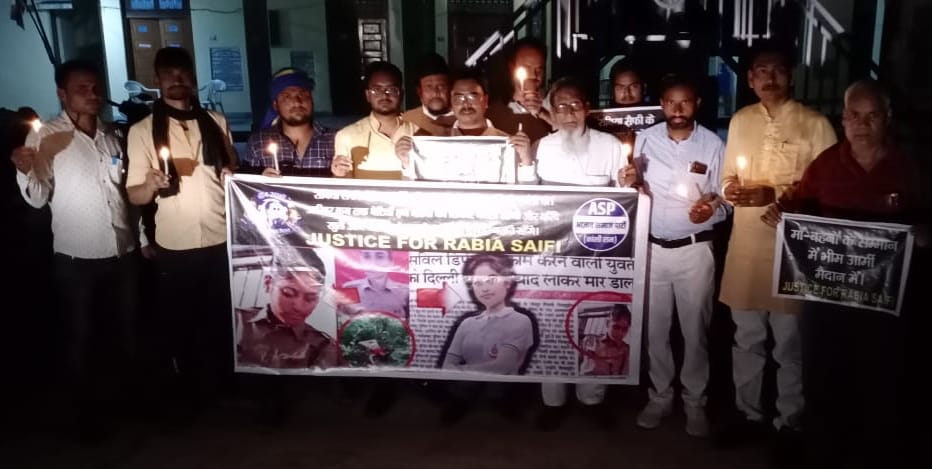 etawah news,Candle march was taken out in protest against the murder of Delhi's daughter