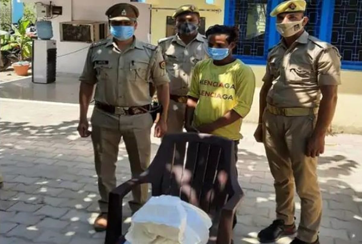thief Arrested for stealing fan from Munshi Premchandra paternal home in varanasi police got success after 5 months