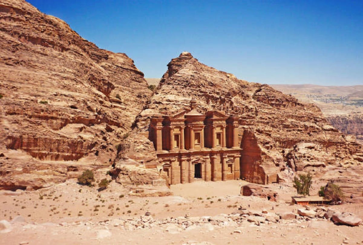 top world tourist place petra History And Historical Facts