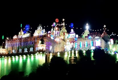 Radha Ashtami 2023: बरसाना में इस तारीख की राधा अष्टमी, सुरक्षा में 2000 पुलिसकर्मी रहेंगे तैनात Radha Ashtami 2023 will be celebrated on 23 september in Barsana