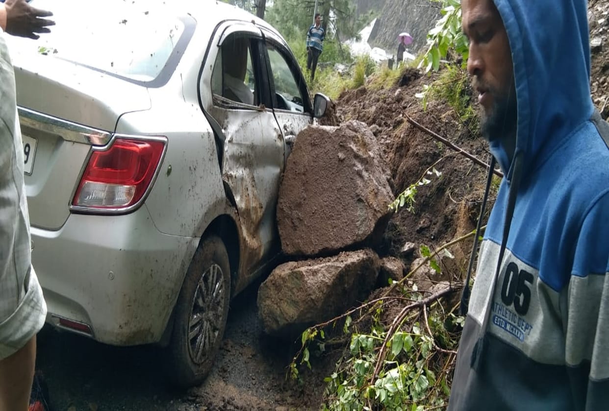 Uttarakhand Weather Forecast Update Today: weather clear, gangotri and yamunotri highway closed