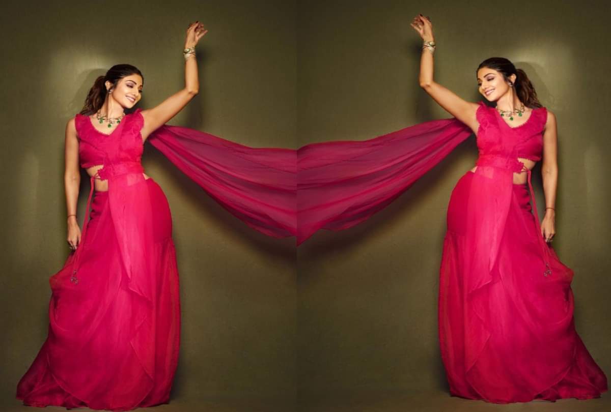 Trending Saree Collection Latest Trendy Saree Designs For Glamorous Looks News In Hindi