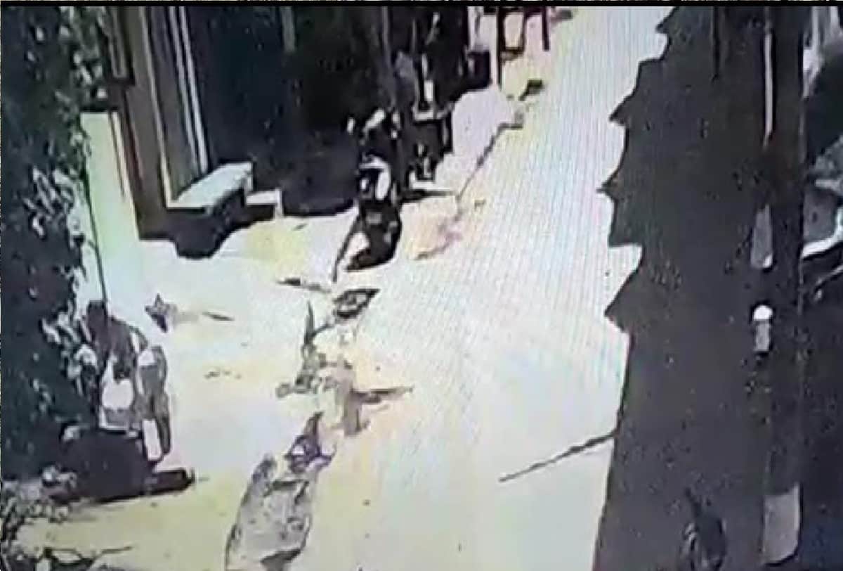 hybrid terrorist srinagar terrorist attack Sub Inspector Arshid Ahmed attained martyrdom