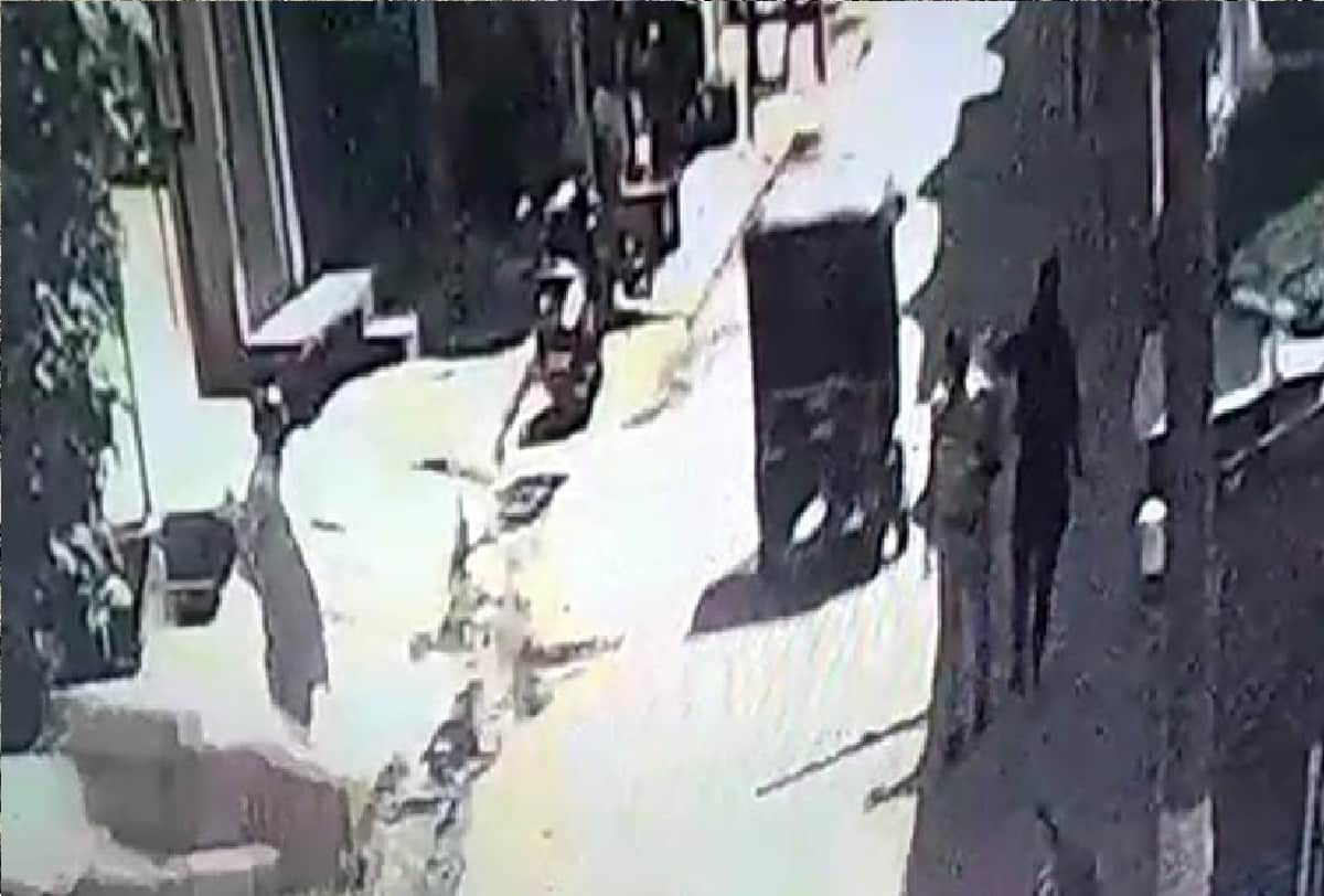 hybrid terrorist srinagar terrorist attack Sub Inspector Arshid Ahmed attained martyrdom