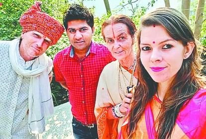 Hindi Diwas 2021 Hindi Hain Hum News: Switzerland Family Learn Hindi and Stayed in Rishikesh
