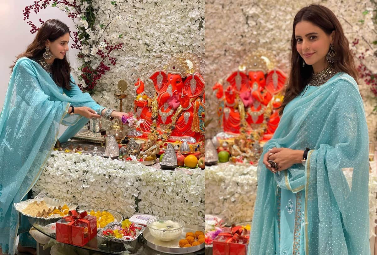 Aamna Sharif Traditional Dress Collection for girls